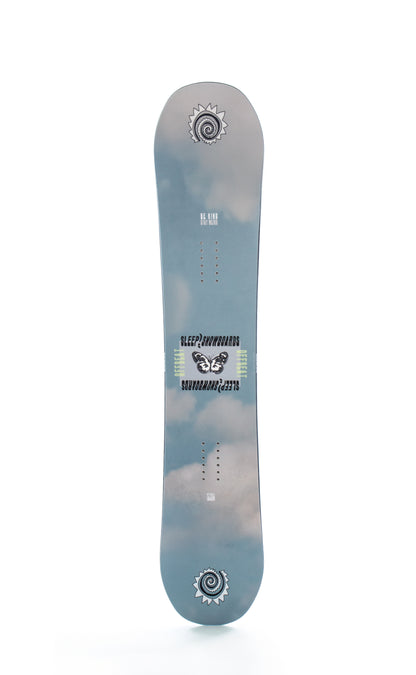 Sleep Offbeat Snowboard 146 with clouds design, lightweight flex, and carbon stringers for enhanced control and playful snow adventures.